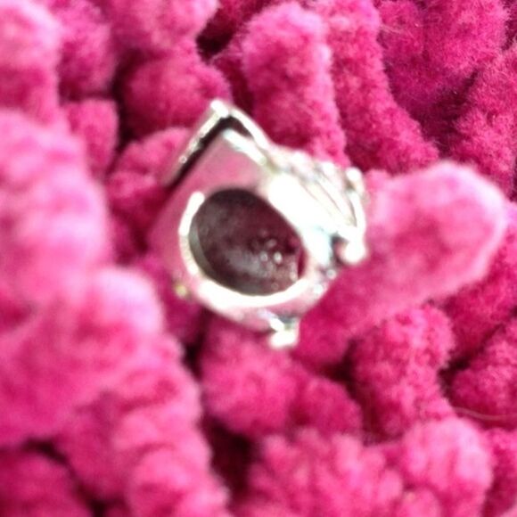 Umbrella charm  - Picture 2 of 3